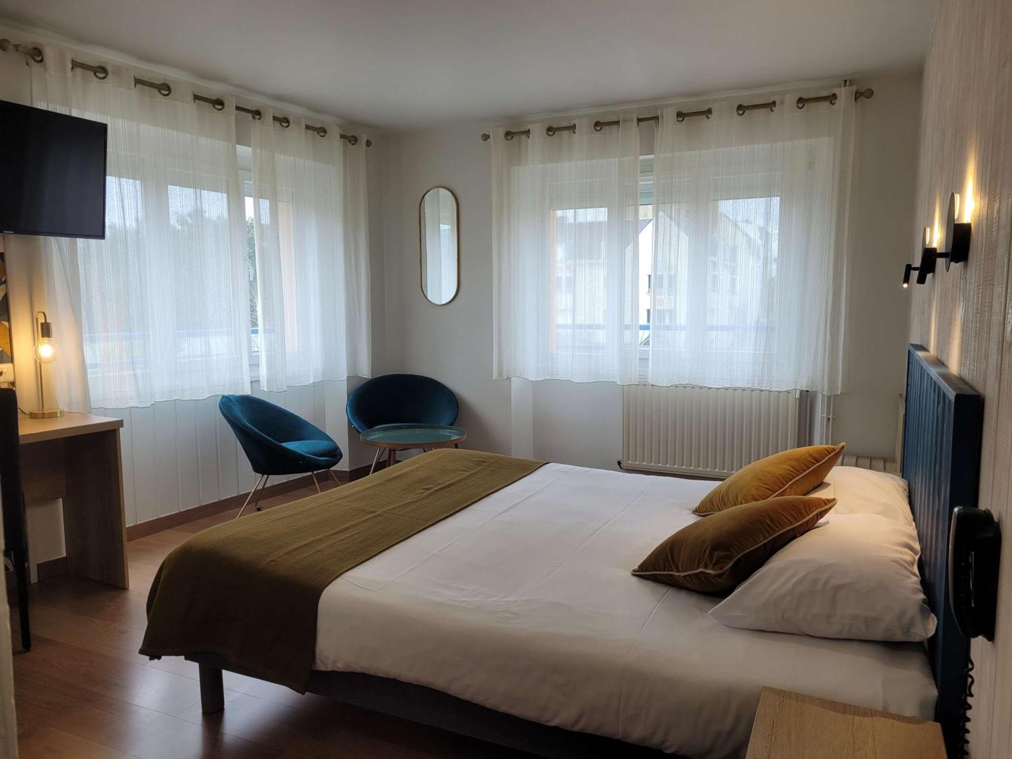 קונקרנו Brit Hotel Des Halles מראה חיצוני תמונה