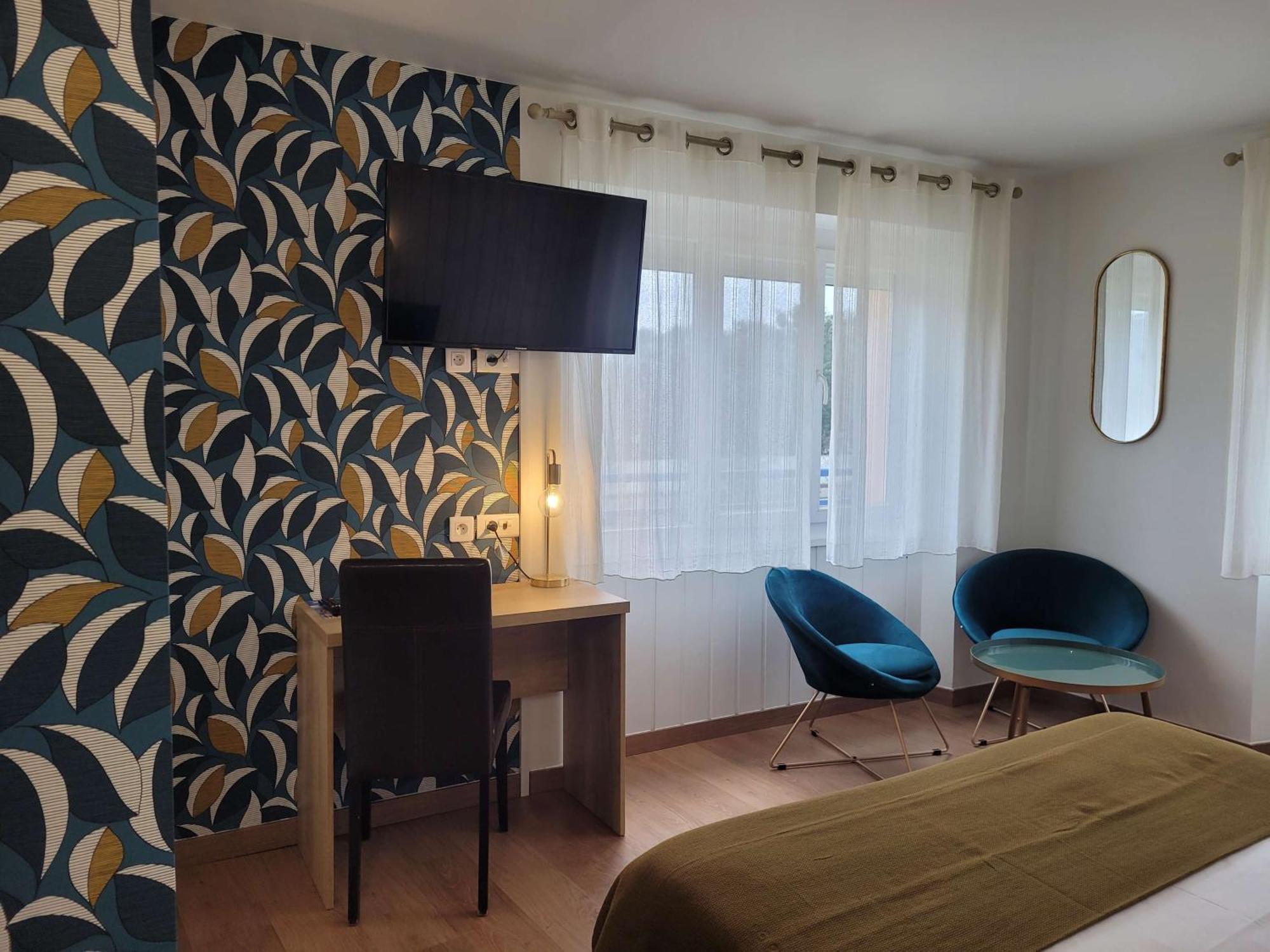 קונקרנו Brit Hotel Des Halles מראה חיצוני תמונה